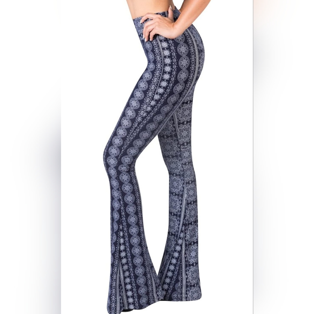 Satina Palazzo Pants in Chakra Blue - Picture 3 of 9